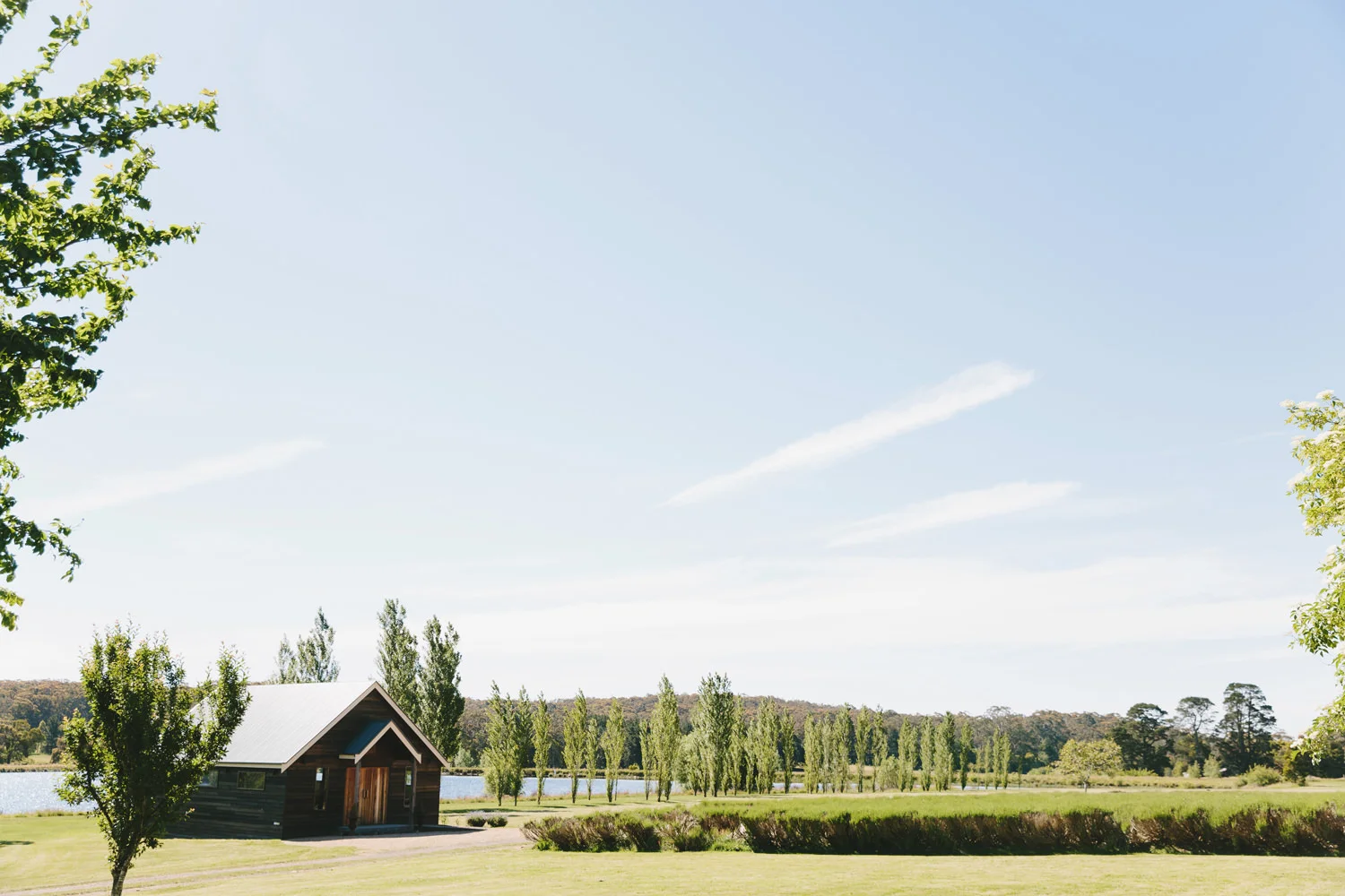 040-Daylesford_Wedding_Lewis_Diana.jpg