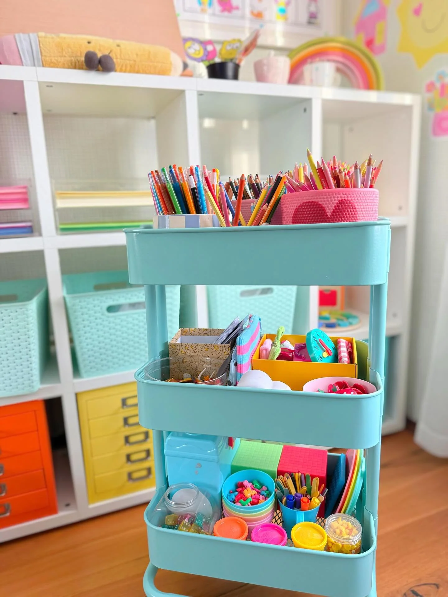 It&rsquo;s a new month, and I&rsquo;ve started my November Creative Planner. Starting always generates a swirl of ideas &mdash; energetic, full of motion. 

The daily grids help me so much - they balance creative freedom with a gentle, focused calm. 