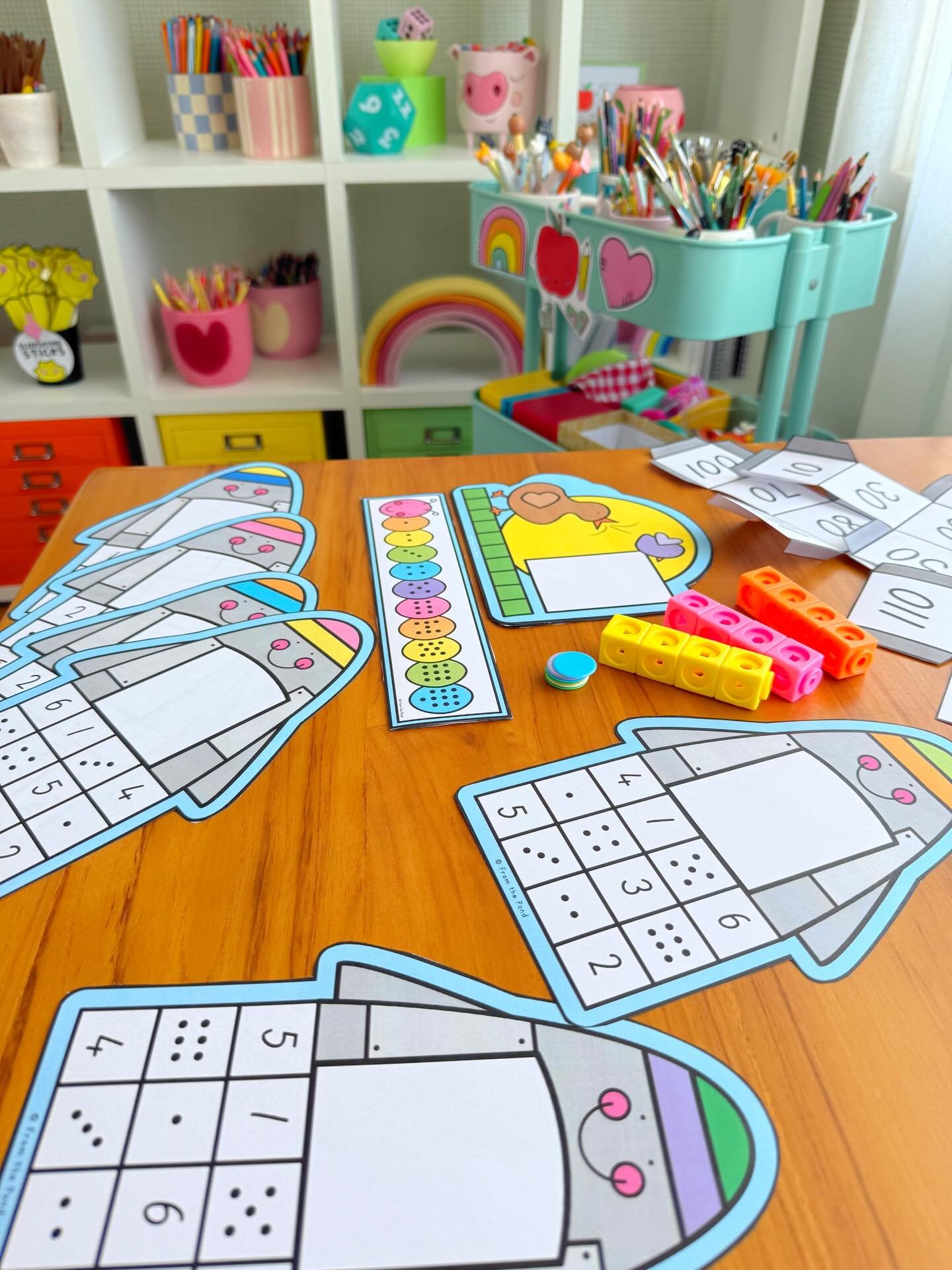 🚀 Rocket Mixed Grids are ready for launch!

Try this game: pick a number card (2&ndash;12), find a pair of numbers on the grid that match the total, and cover them with two connected cubes.

Just one idea of MANY ways to play!

If you have Math Kit 