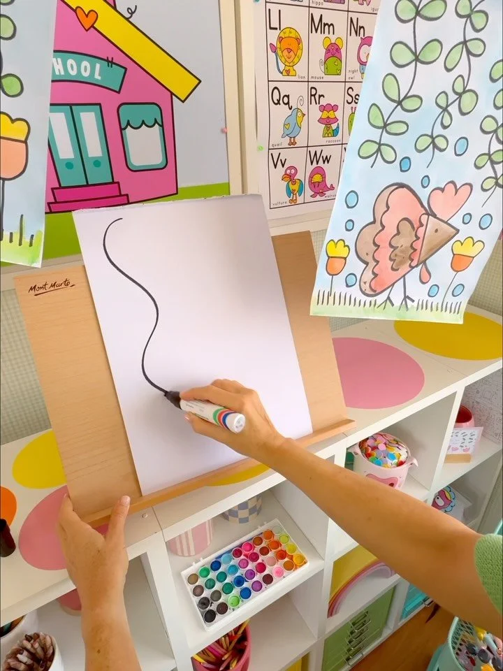 Day 30 &ndash; Big Hope Bright Tomorrow 🐦💙

I had been hoping to see a fairy wren&hellip; and then there she was ✨

All bright, happy, and carrying a tiny blue spark of hope.

Today&rsquo;s mini drawing idea is a fairy wren made from circles and tr