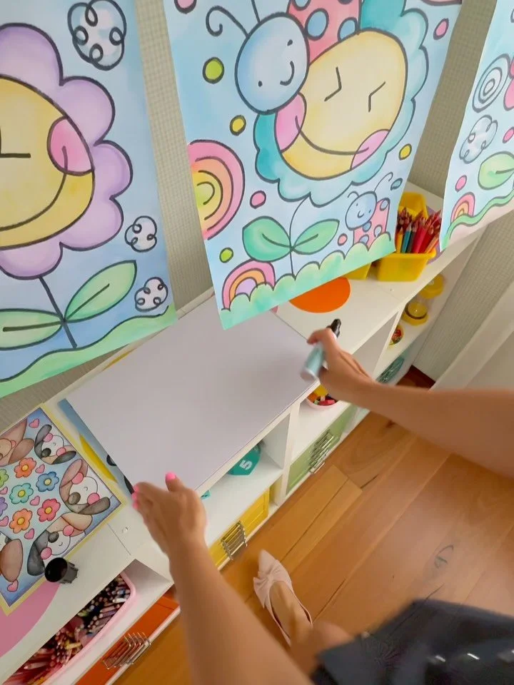 If you already have my Ladybug on a Flower Drawing &amp; Writing Pack in Fun Bundle 1, I have a little surprise for you today&hellip; 🐞🌸 I&rsquo;ve added a coloring + tracing page option!

I love giving you little extras to make creating even more 