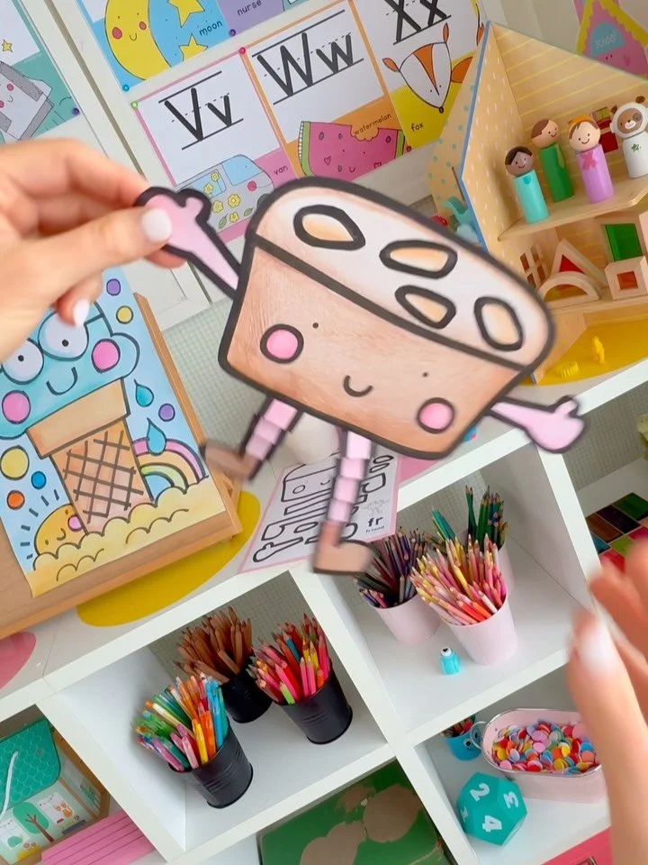 Friand friend just hopped into my Blends One Page Craft pack 🧡

A fun little surprise extra alongside the frog! 

✨ One page
✨ Color, cut &amp; glue
✨ Add zig-zag legs for extra bounce
✨ Pair it with a simple literacy task&mdash;students can write &