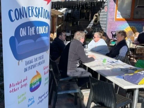 Howlong Convos 4x3 crop.jpeg