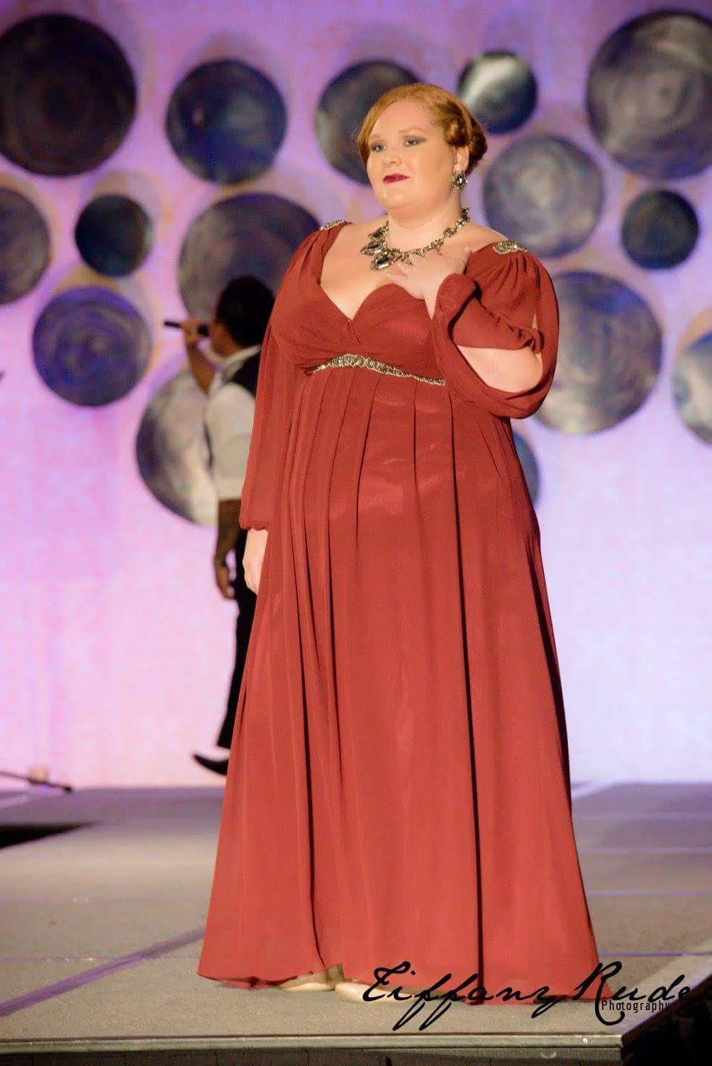 Shanice_on_stage.jpg