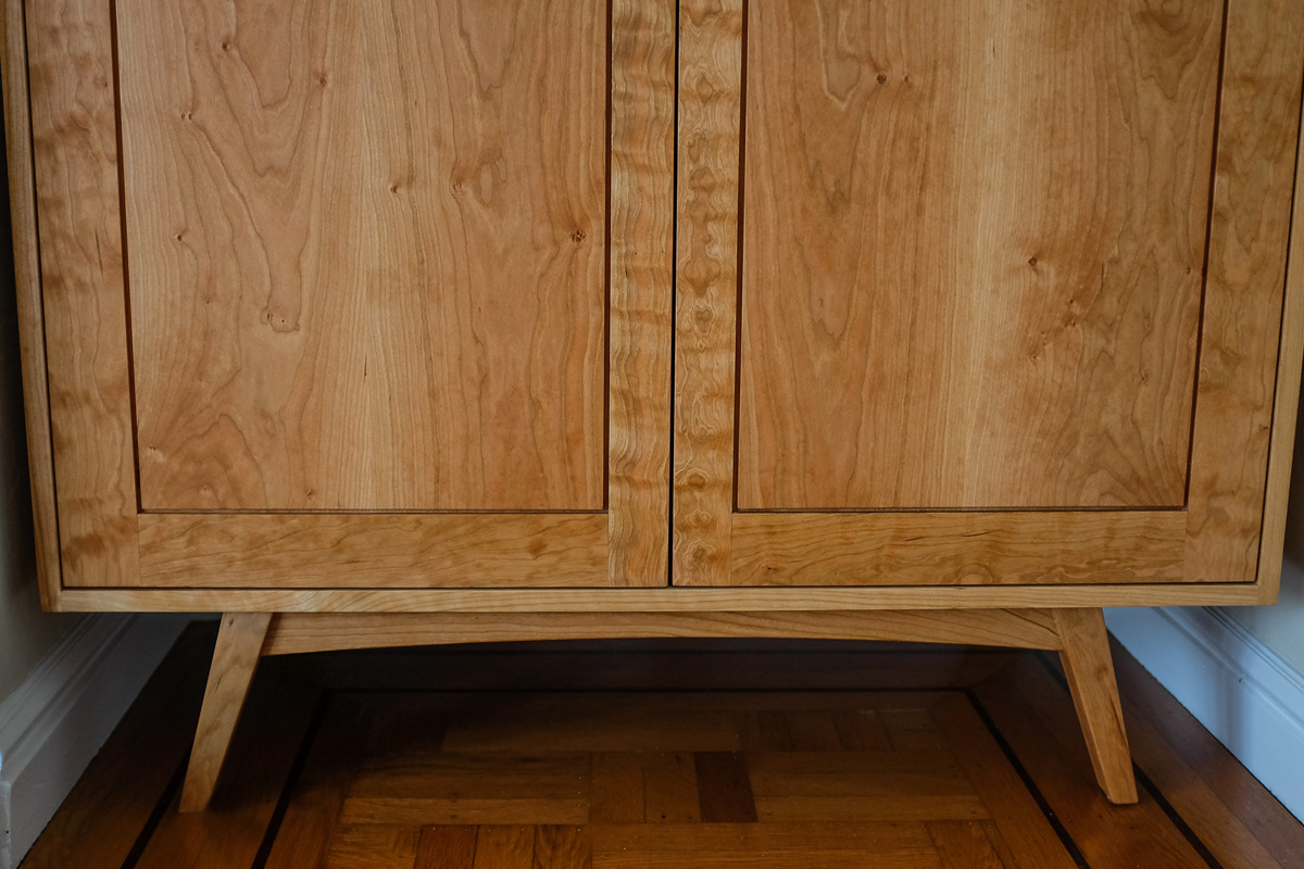 Detail of the cabinet base.