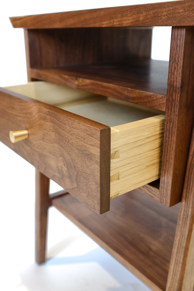  Poplar dovetailed drawer, with soft close drawer slides. 