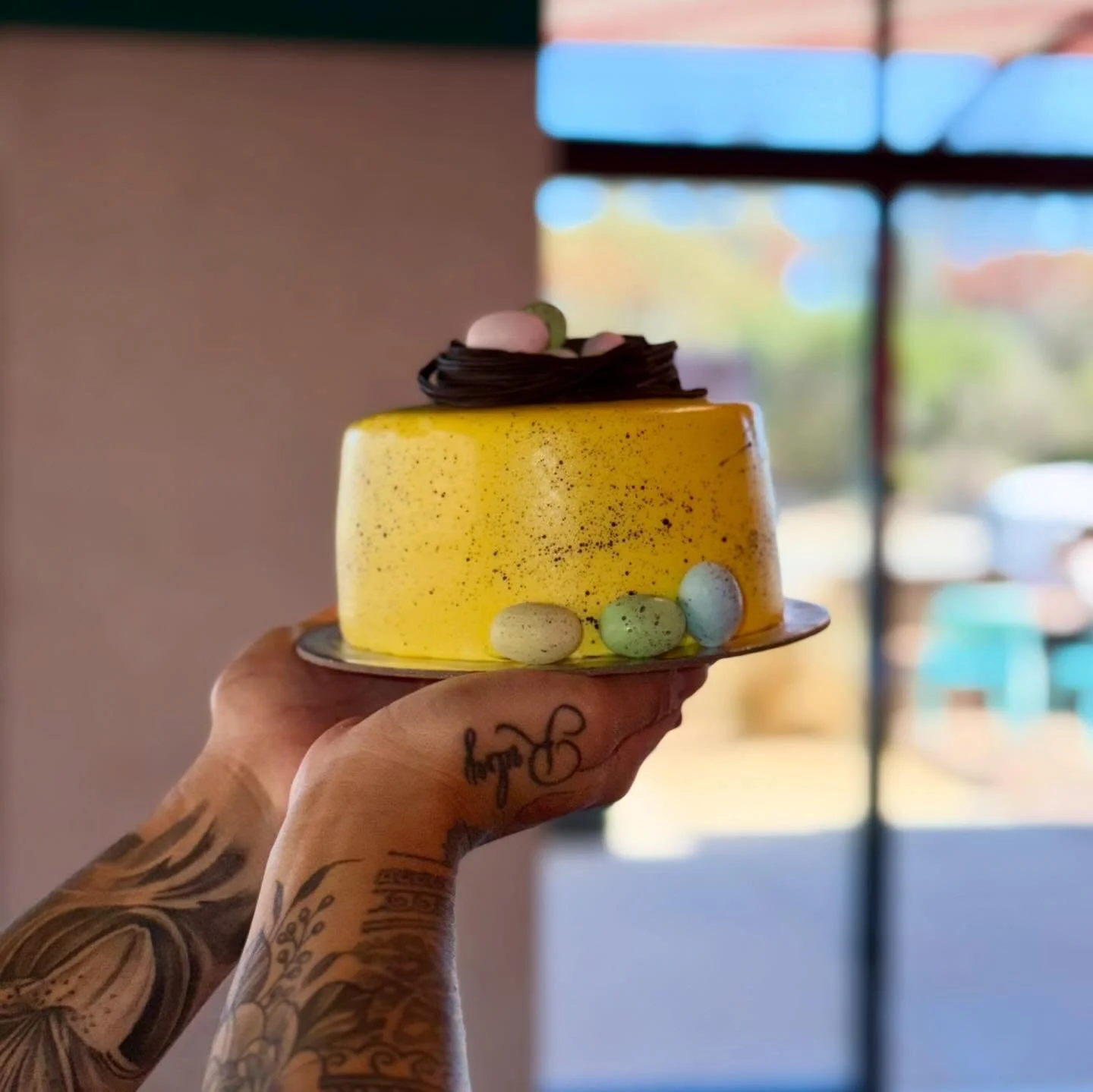 HAPPY EASTER SEAFORD!! 🐣🫶 Enjoy our two easter specials before they are gone!!! Bird&rsquo;s nest cake &amp; Hot cross bun gelato&hellip; limited stock only ✨✨✨