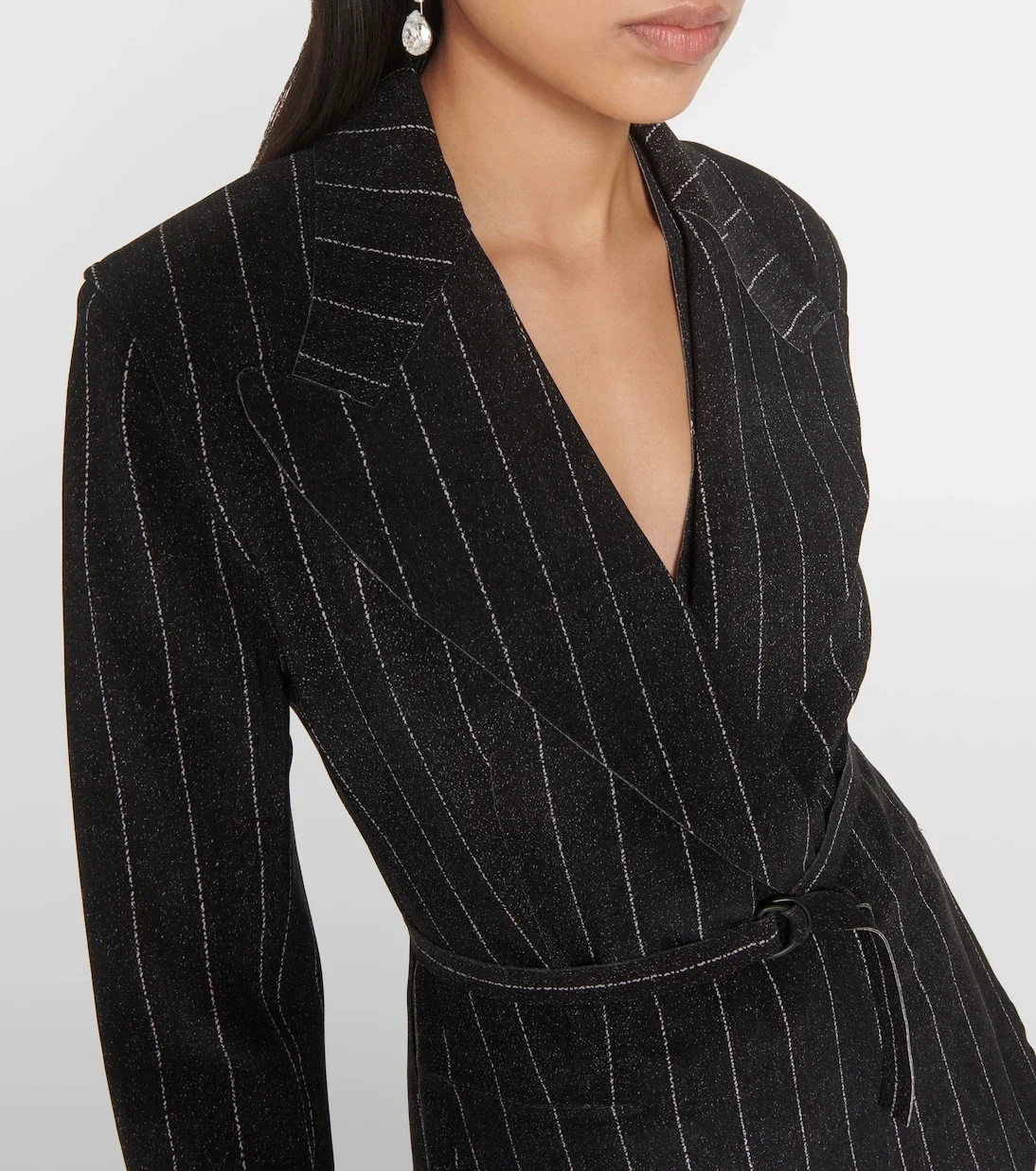 Norma-Kamali-Pinstripe-jersey-blazer-3.webp