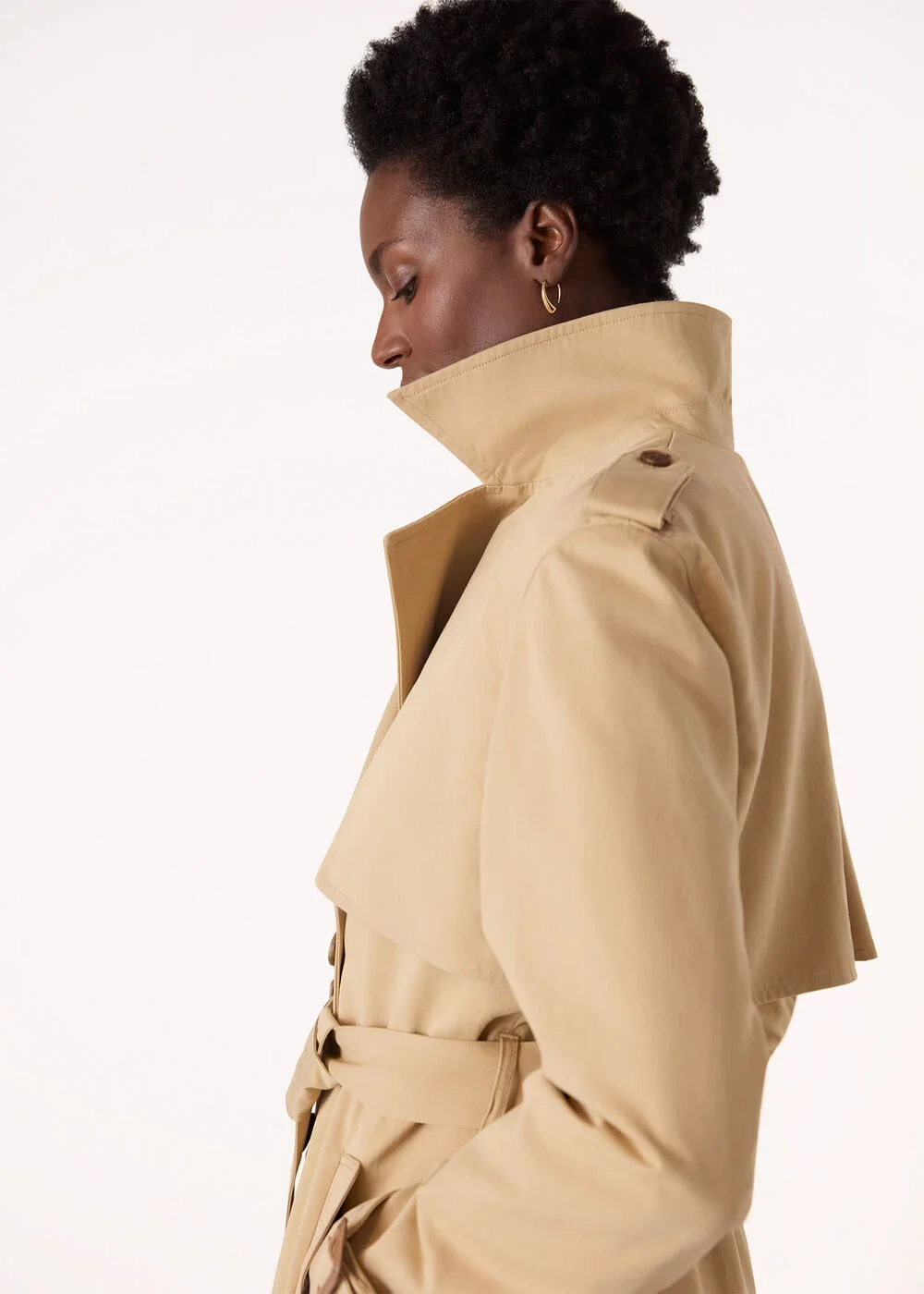 whistles-valentina-trench-coat-neutral-04.webp