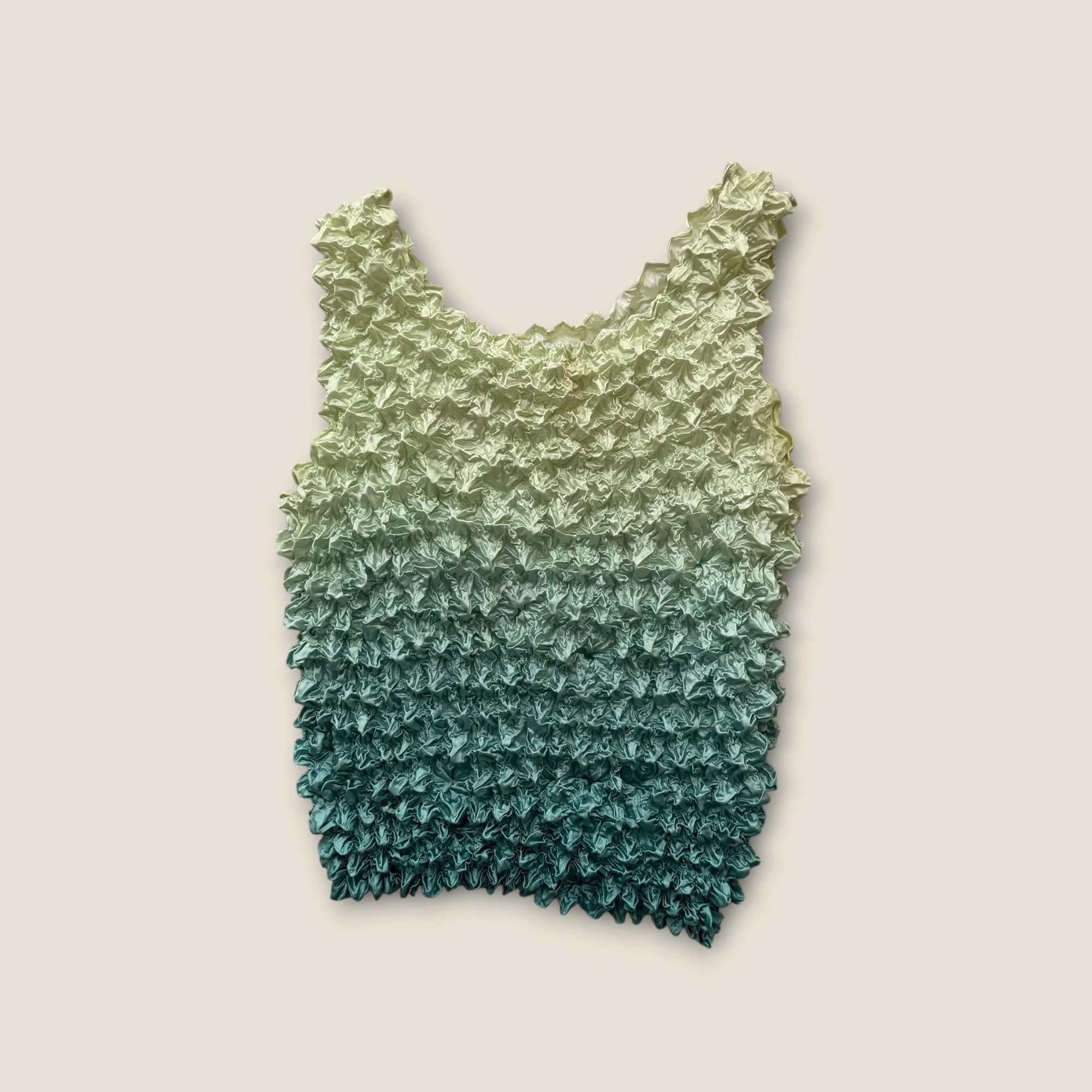 Vintage 90s Ombre Popcorn Top - One Size