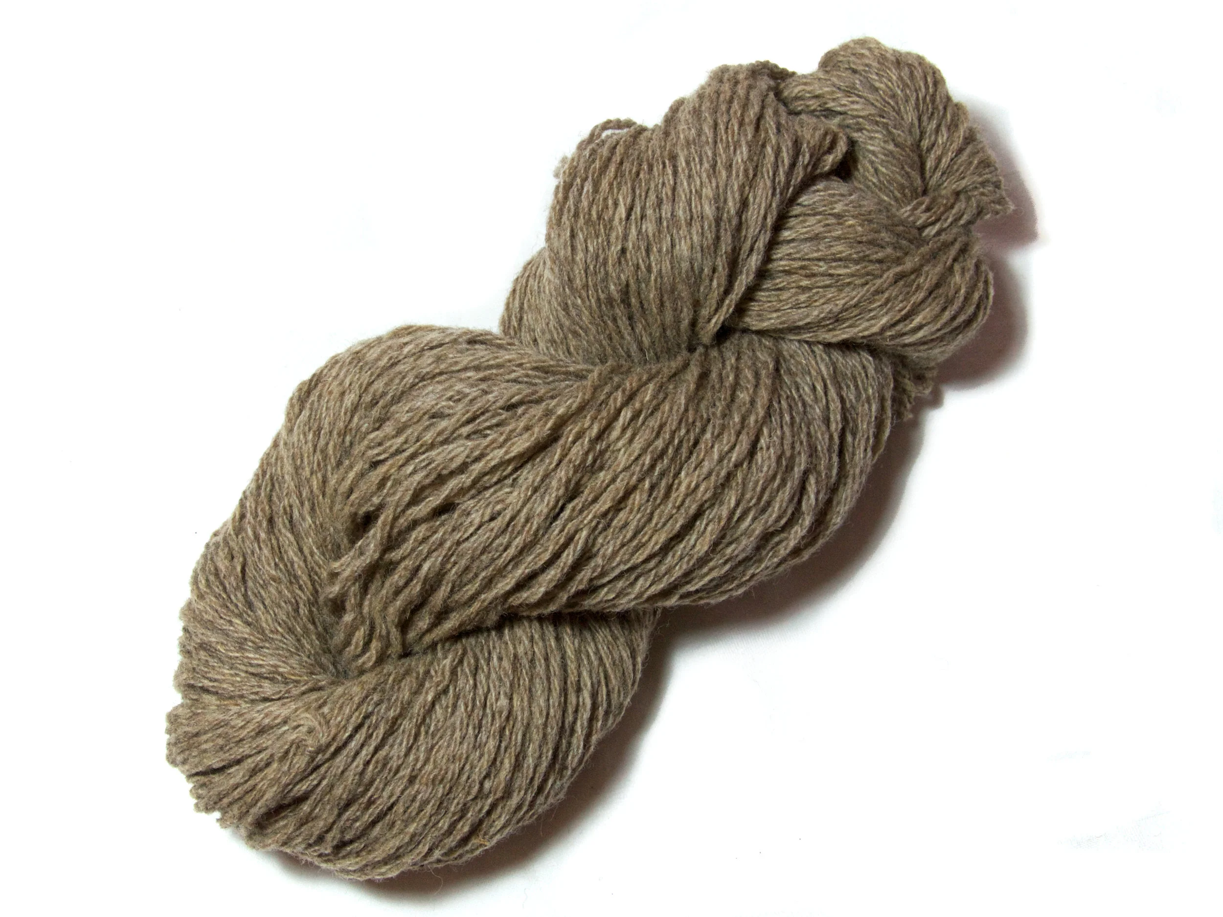 Fernhill Farm Undyed Chunky Yarn 004.jpg