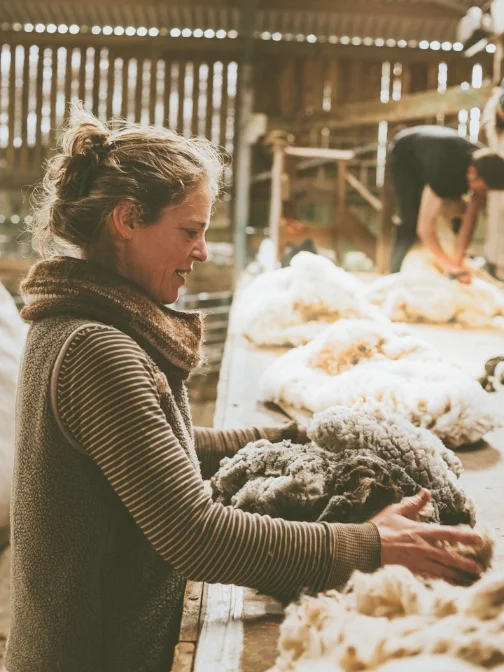 Wool grading with Jen Hunter.jpg