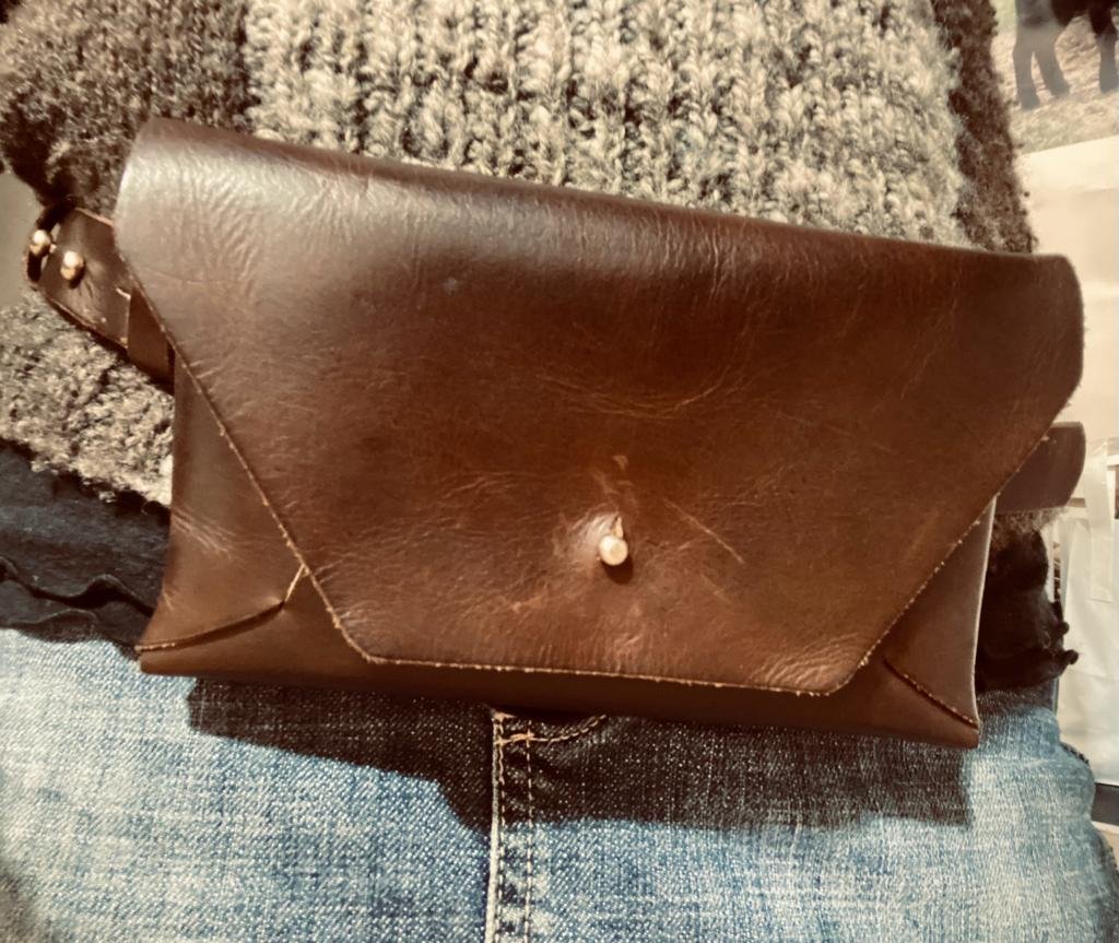 Body pouch from front.jpeg