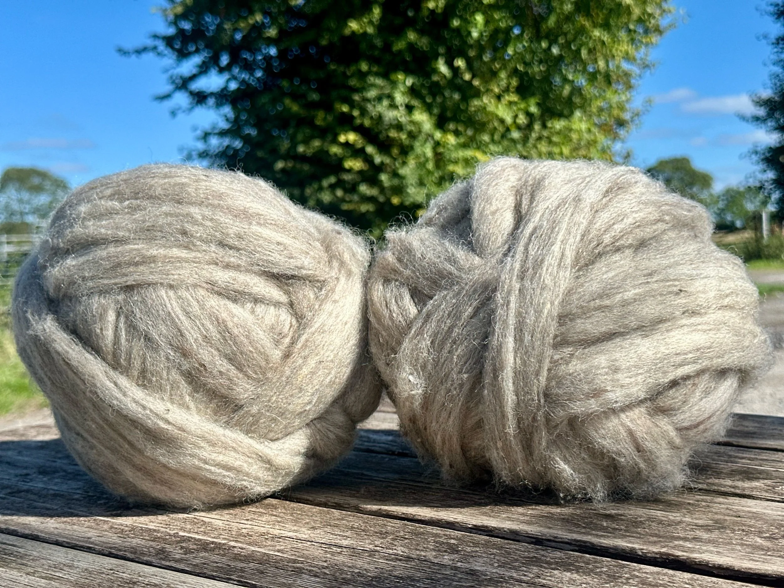Natural stone SLIVER & TOPS for hand spinning