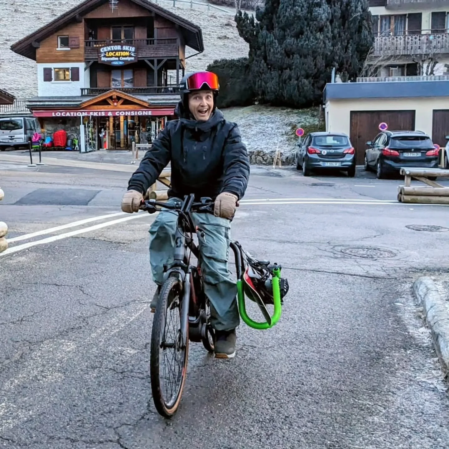 Riding into Christmas... have fun everyone