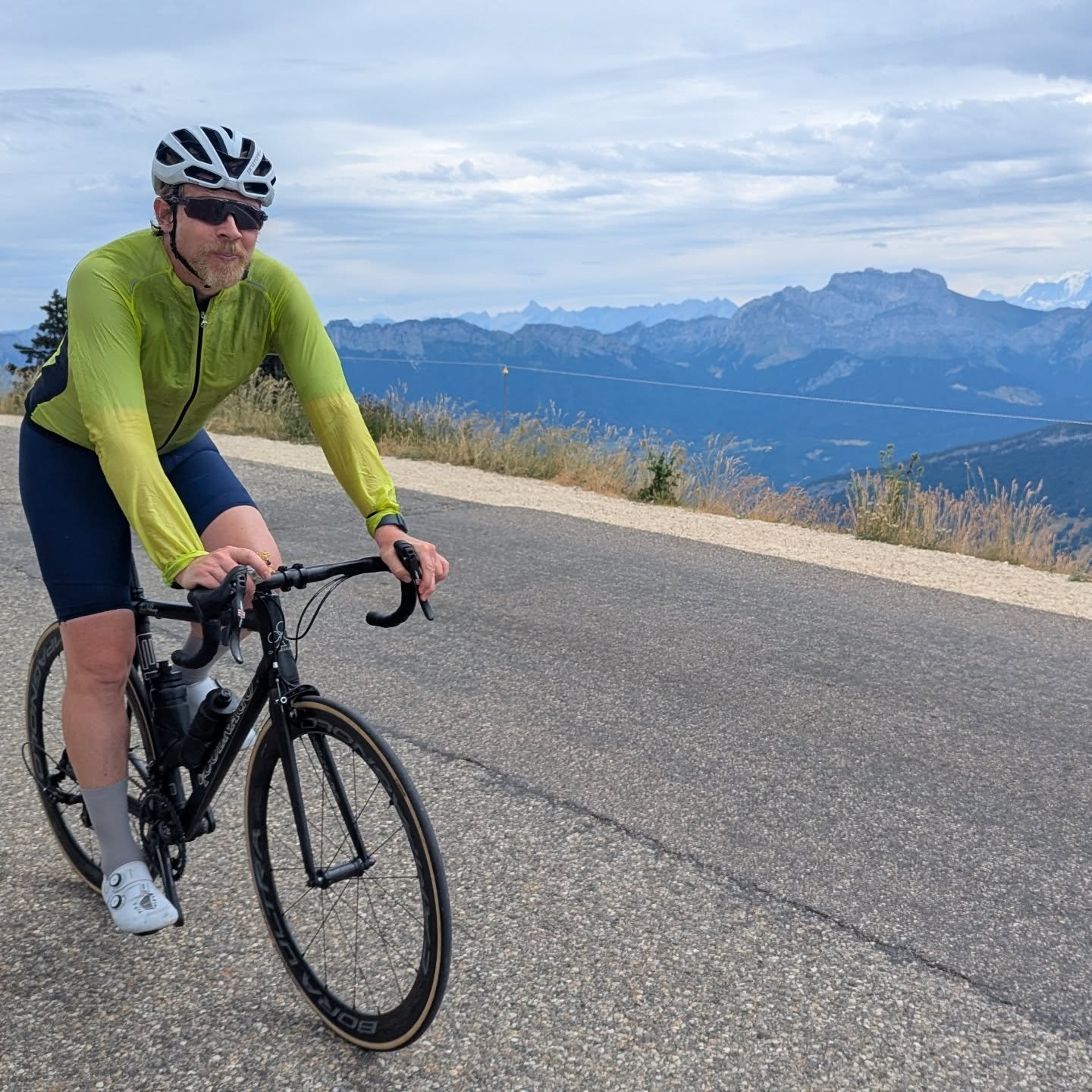 Semnoz certainly delivers some fantastic views of the local peaks. Great day out with Ivan, Tom and Myles