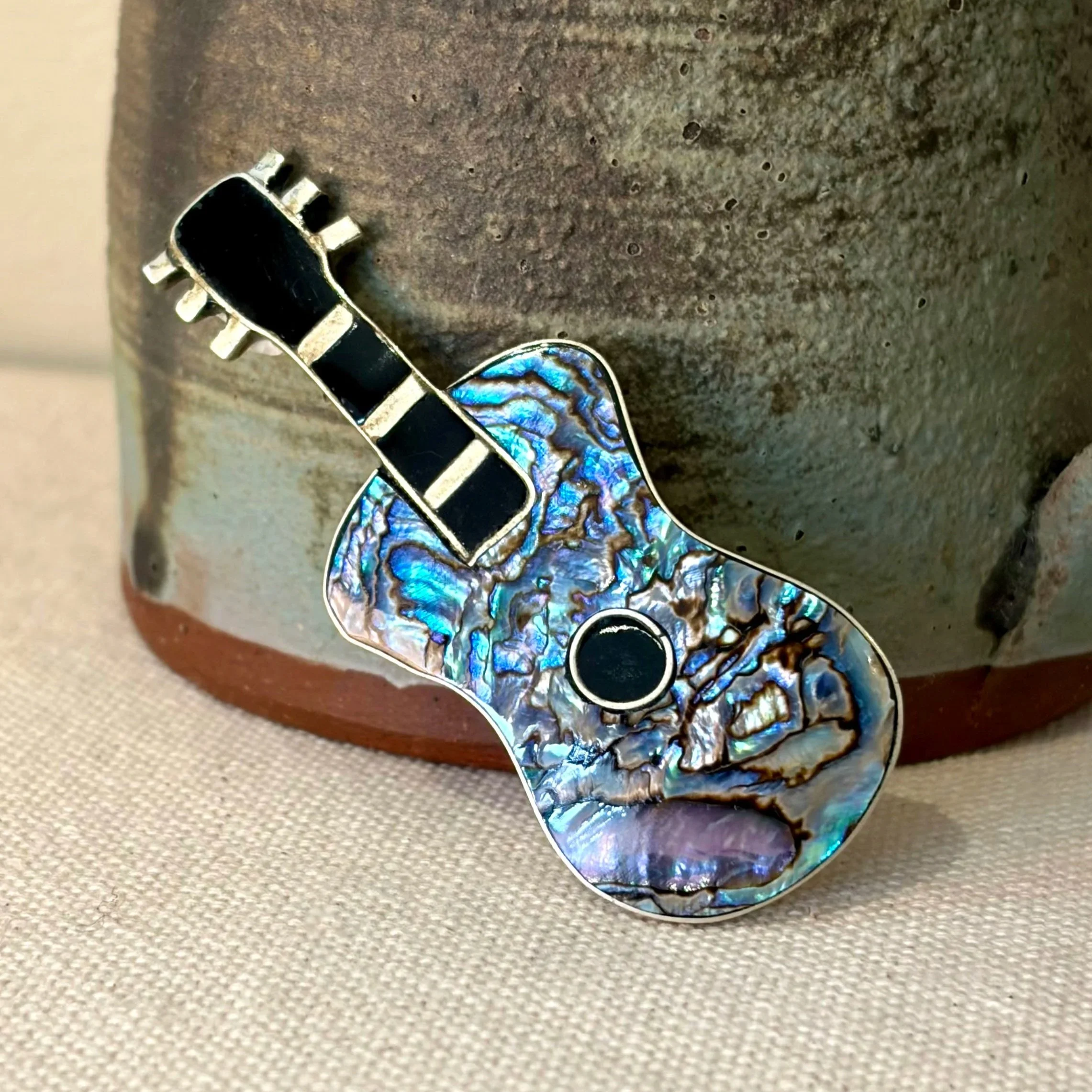 Vintage%2C+Alpaca%2C+Mexican+silver+guitar+brooch.jpg