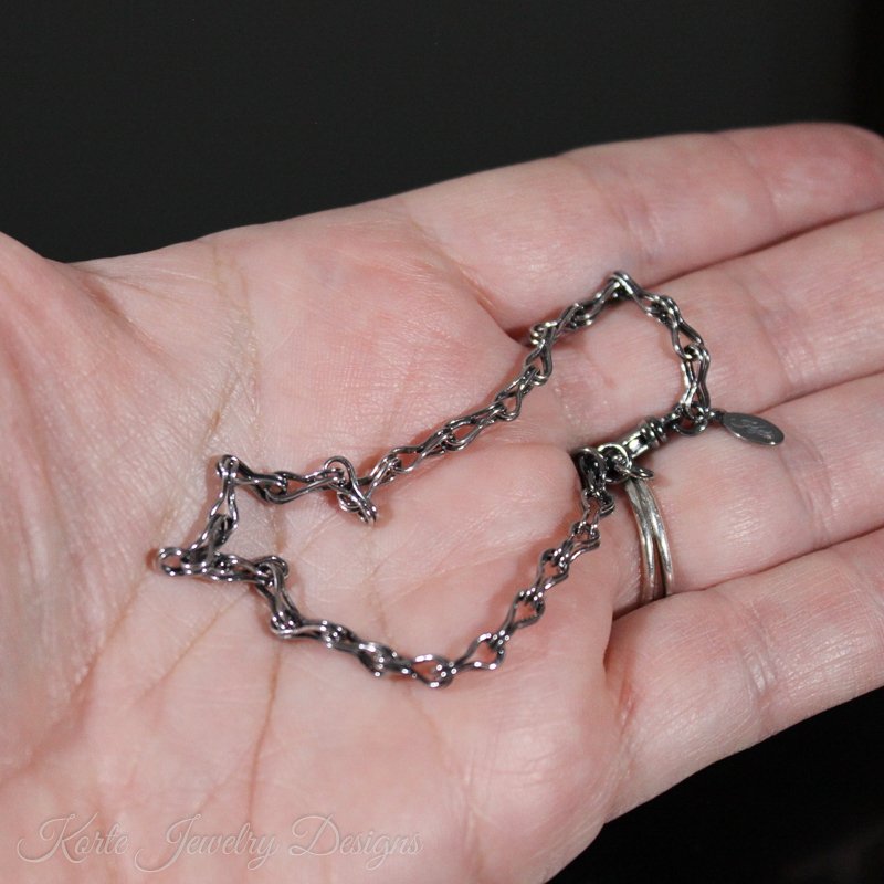 Pinched Loop in Loop Bracelet — Korte Jewelry Designs
