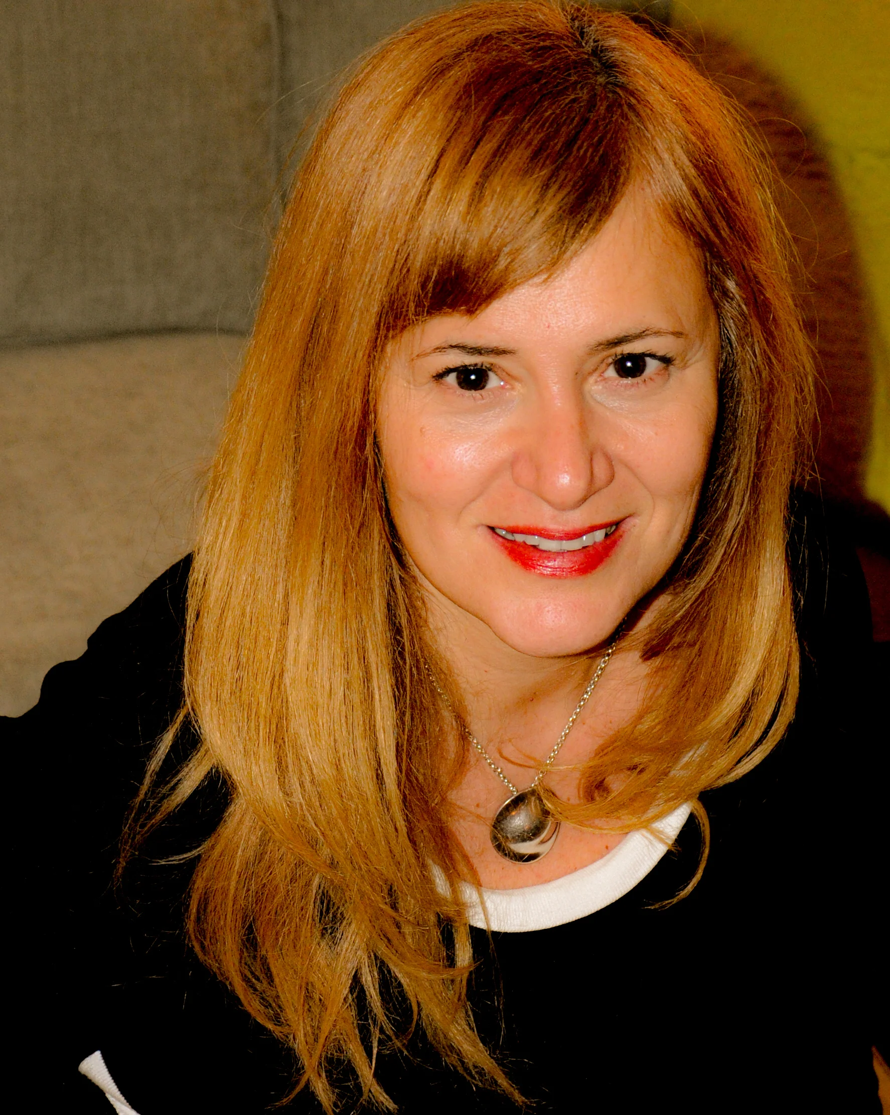 Maria Aiolova Portrait 2017.jpg