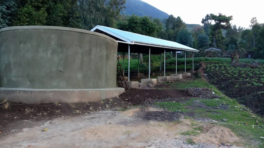 The water tank in Kabande village