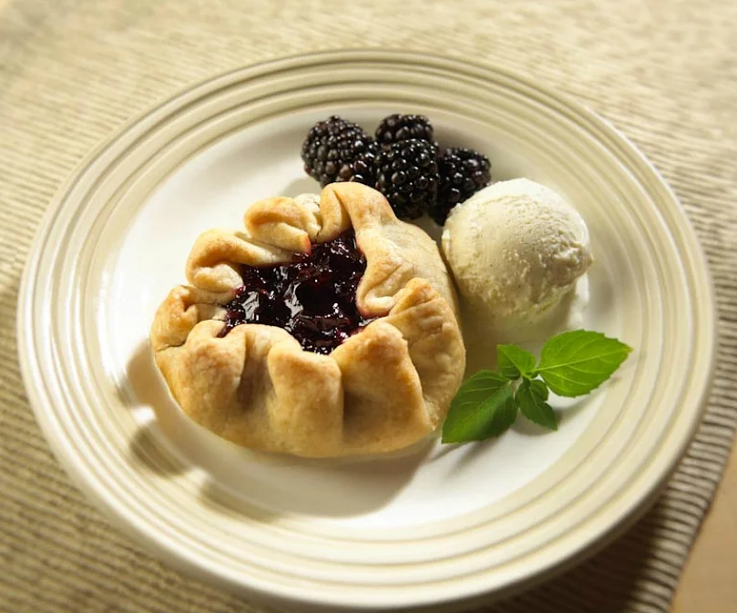 Triberry Nantucket 1.jpg
