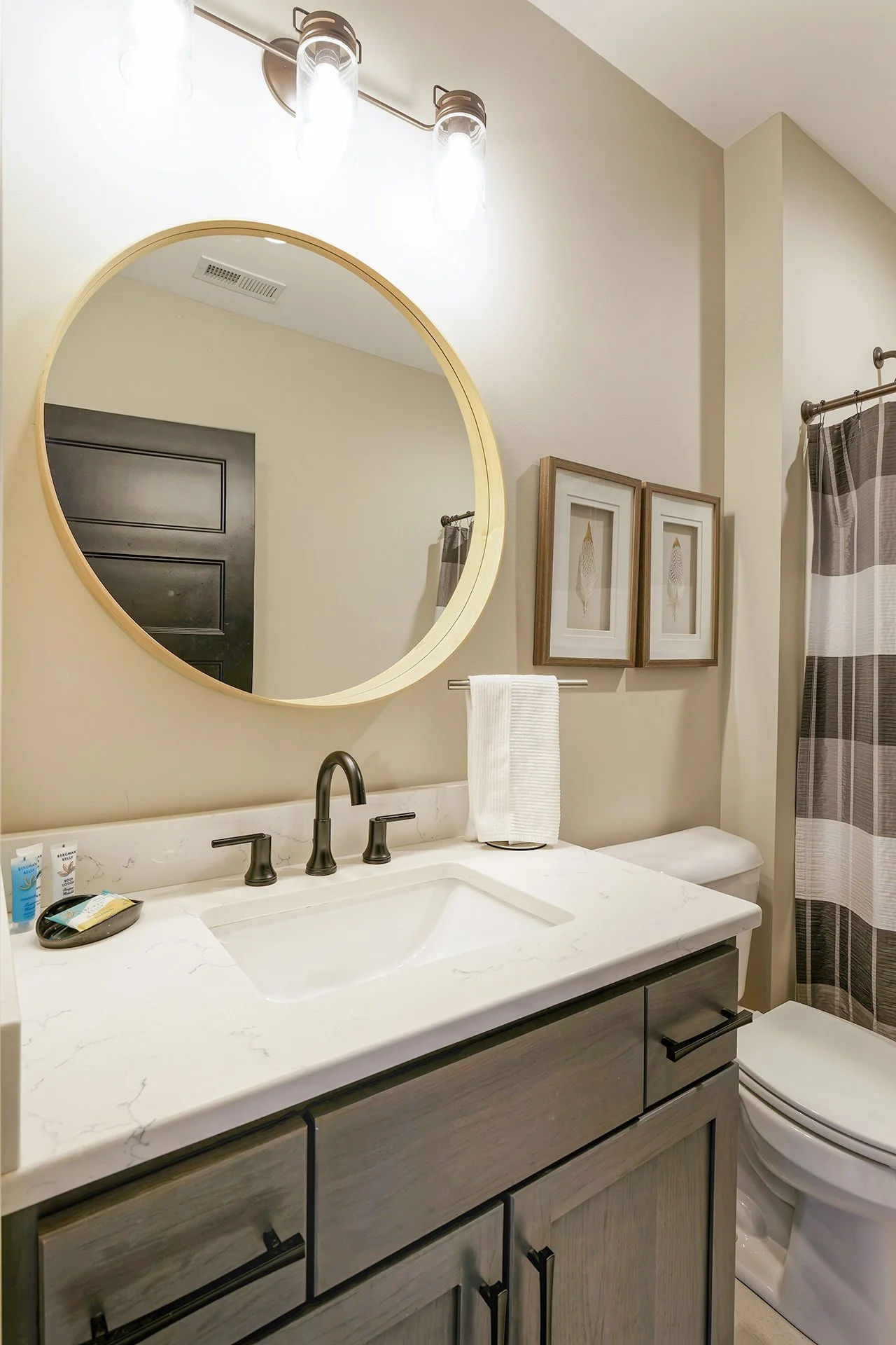 3W0A5388 website Revised copy 2.jpg