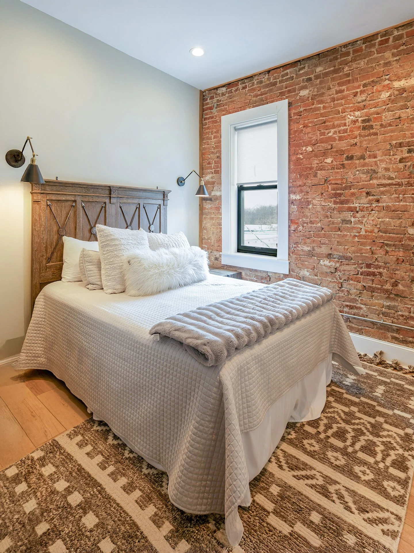 3W0A5350 website Revised copy 2.jpg