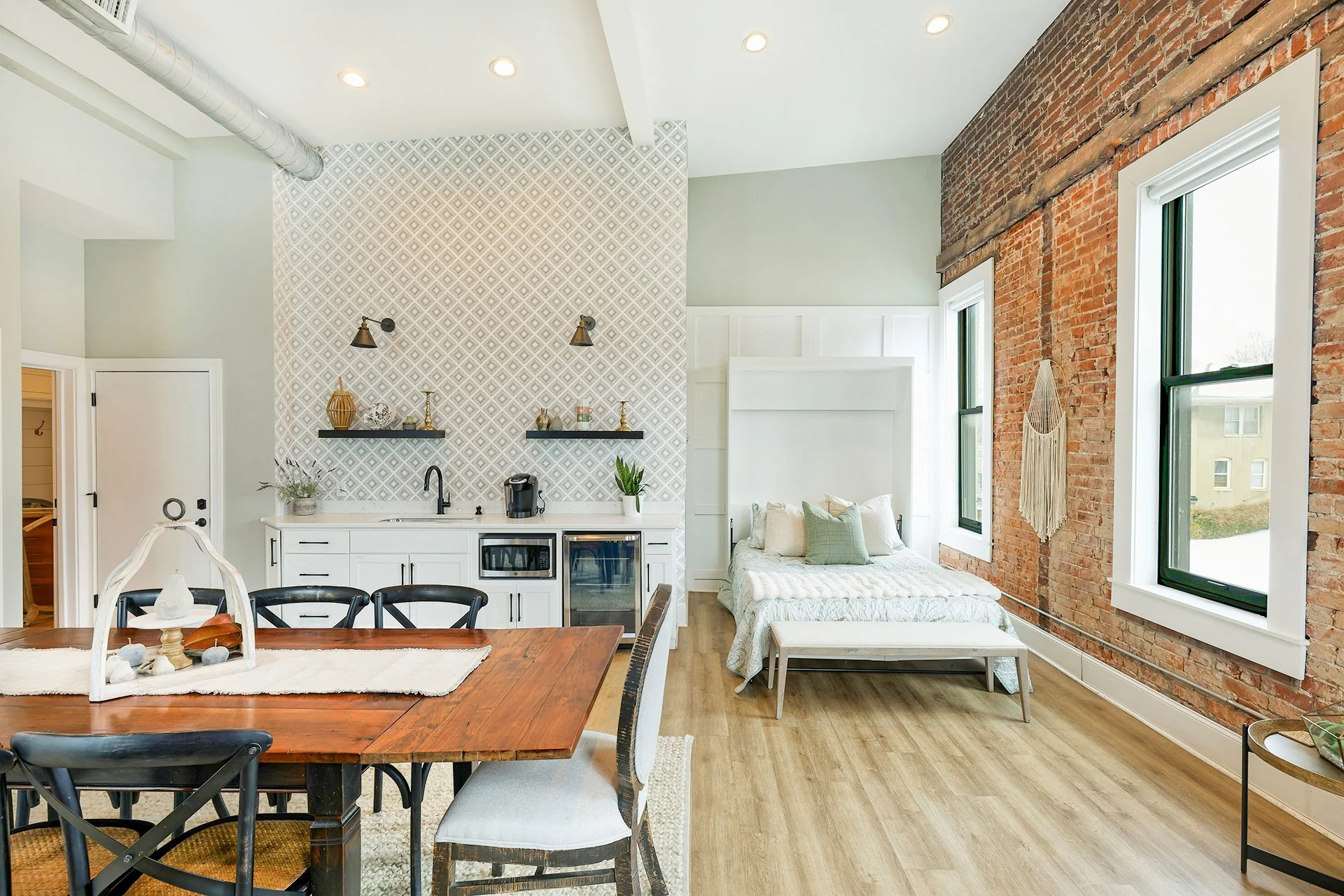 3W0A5180 Lightened website copy 2 (1).jpg