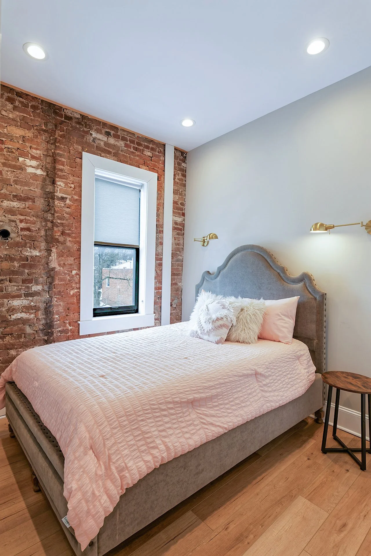 3W0A5231 website Revised copy 2.jpg