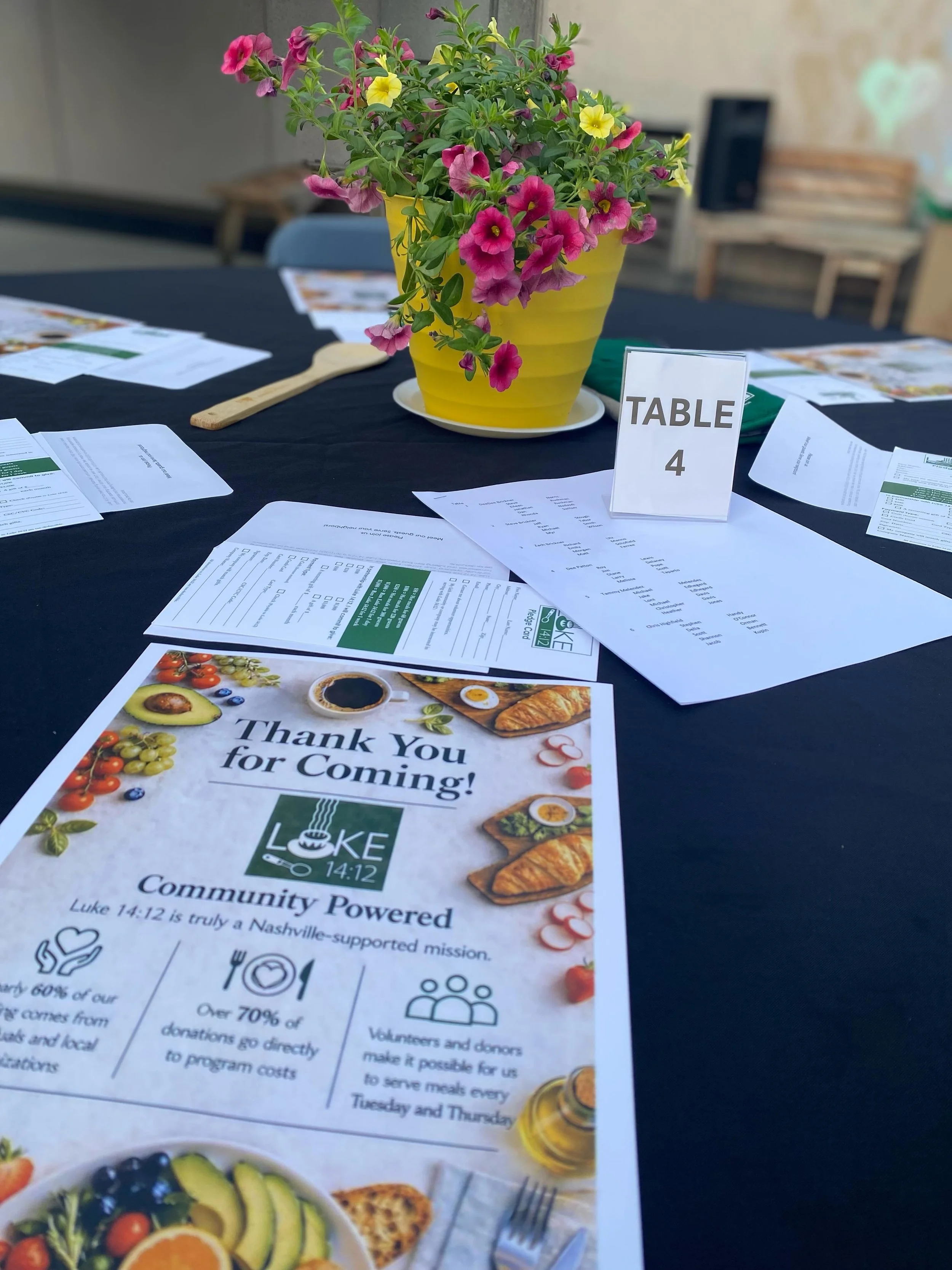 God is truly good to Luke 14:12! This morning, we celebrated the official Spring rooftop fundraiser, ONE CITY, ONE TABLE, and it was an incredible experience.  Bright and early, a wonderful group of supporters of Luke 14:12 gathered on the rooftop ga