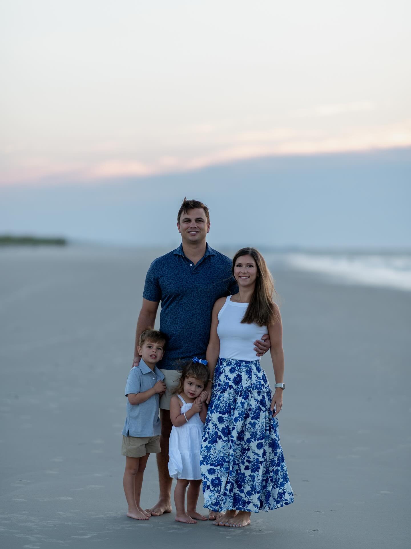 Got to catch a sunrise, catch up with an old friend, and caught some pretty good shots along the way! @creighton_usc @cat_odom #happyfamily #hiltonheadisland #ilovehiltonheadisland #dunes #beach #sunset 
#hiltonheadphotographer 
#familyphotography #p