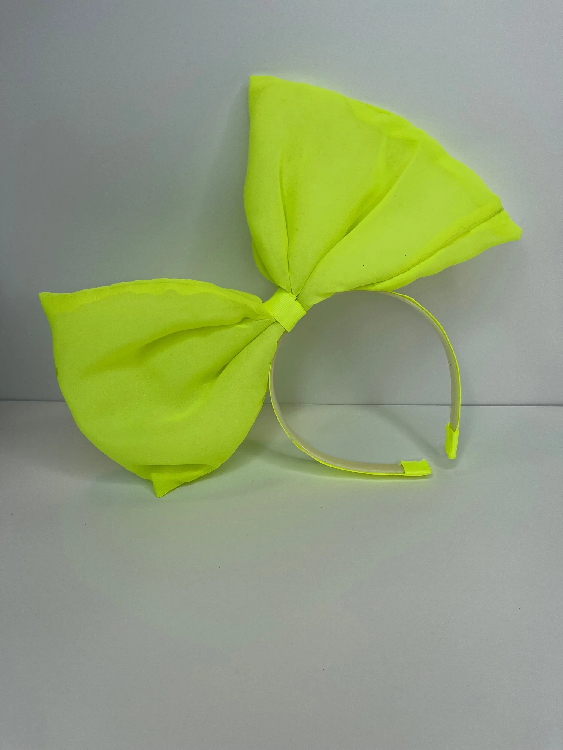 E93A7898-E747-4146-B63F-295AA3B2E33F