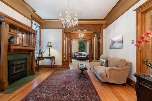 P_1580821199275_13_1430WBerwyn_3001_LivingRoom_LowRes.jpg