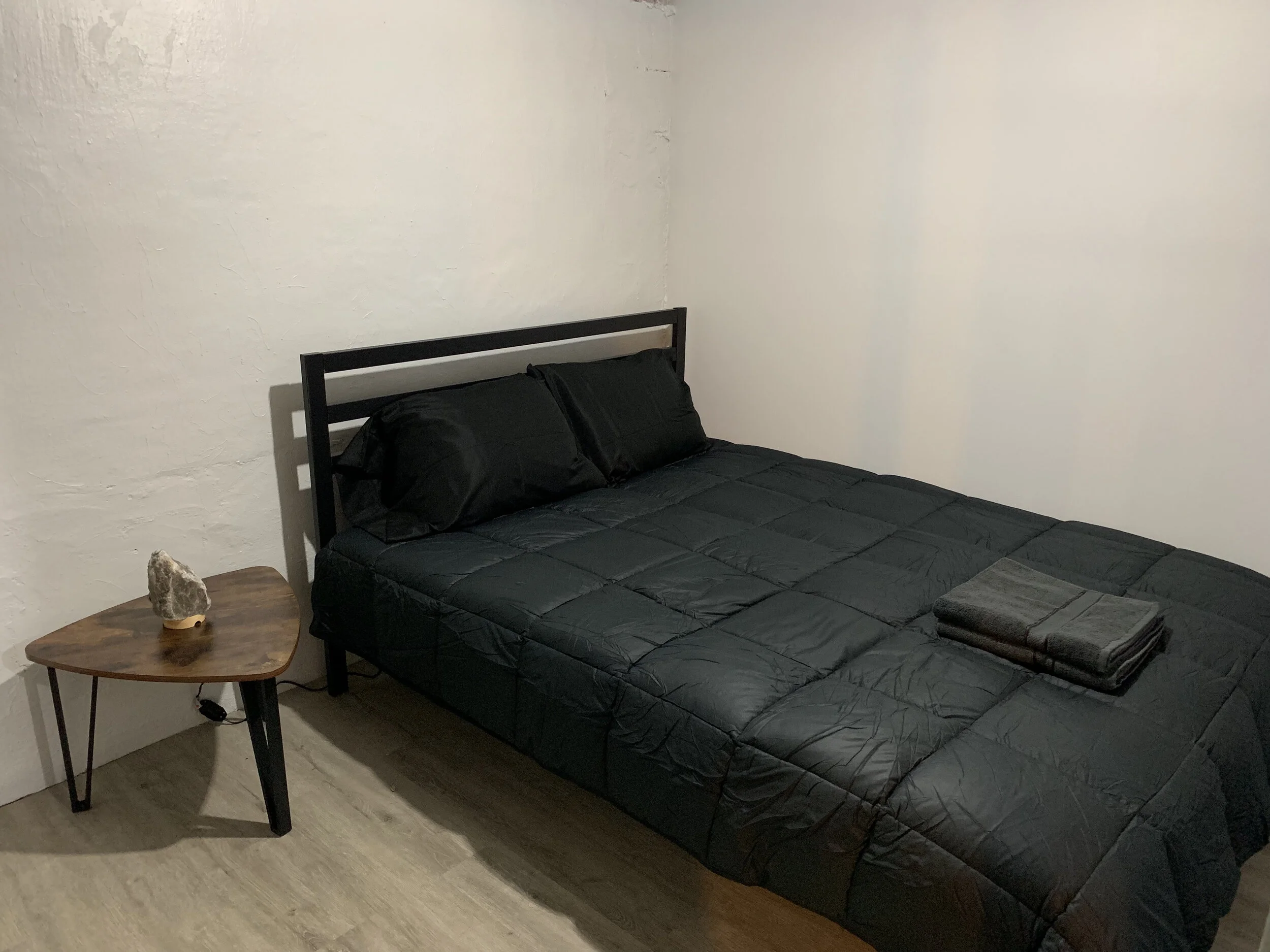 Bedroom #1.jpg
