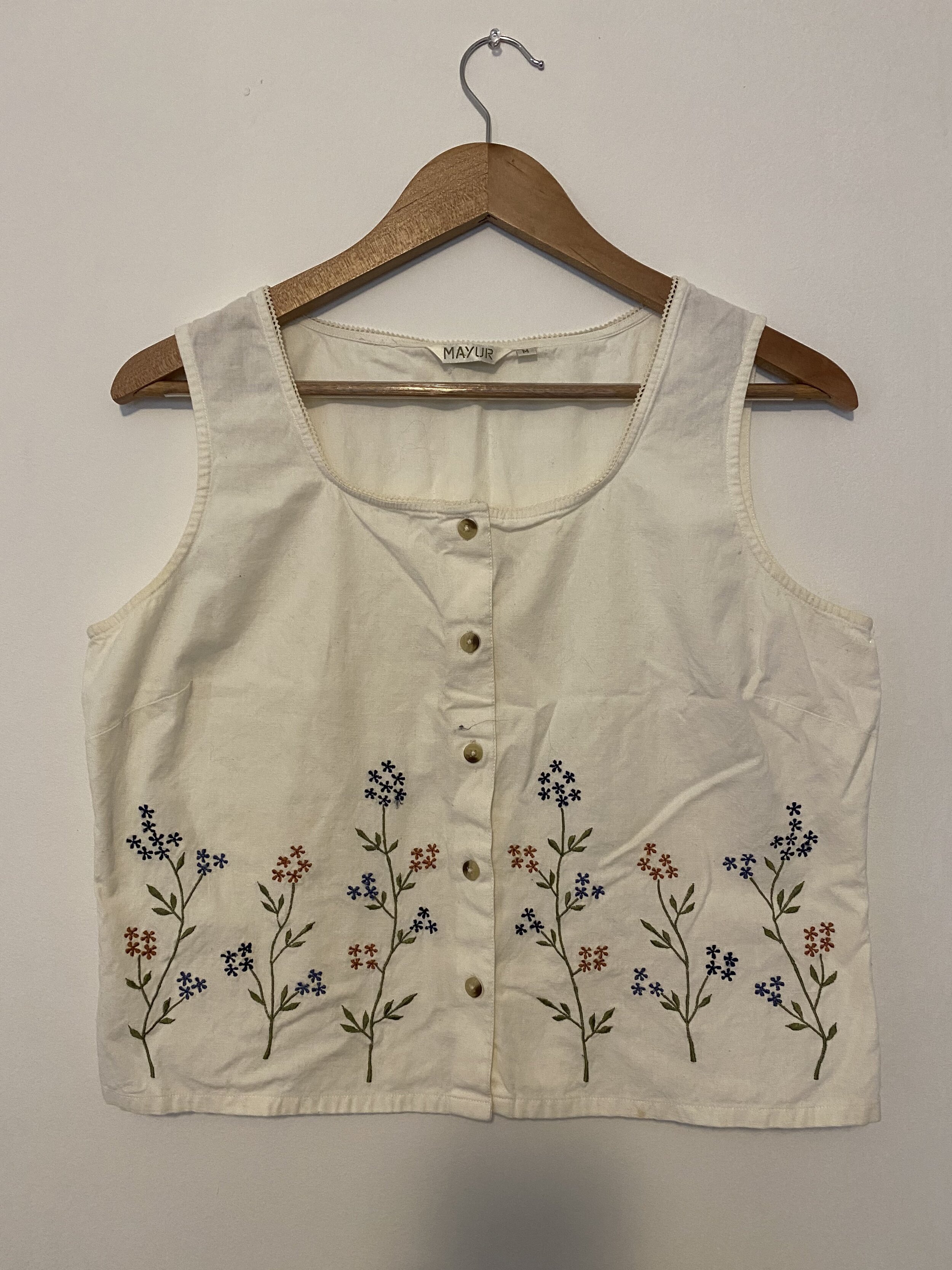 8. Linen Embroidered Crop Top / Mayur / M
