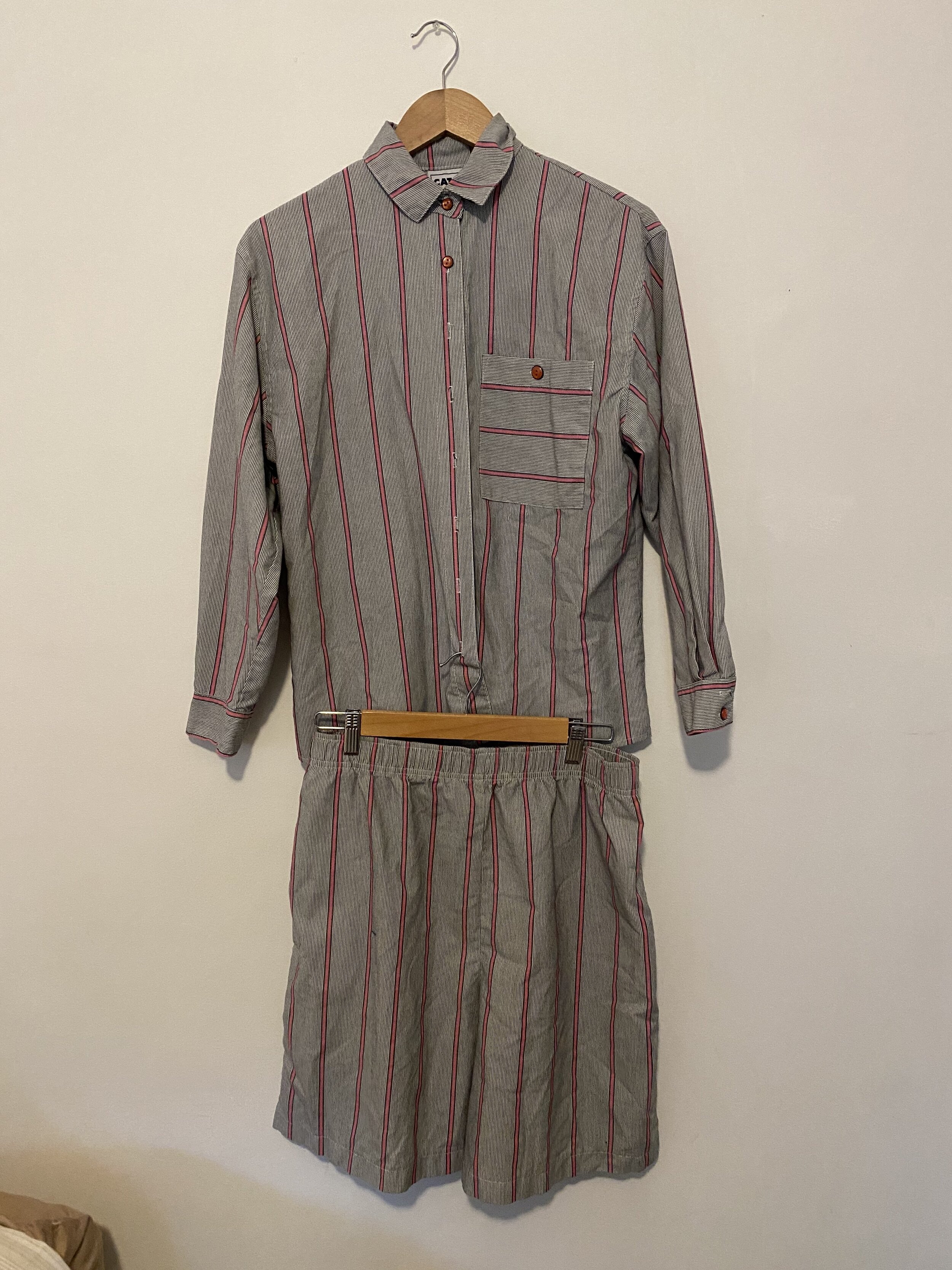 31. Shorts and Top Set / Catalina / M-L