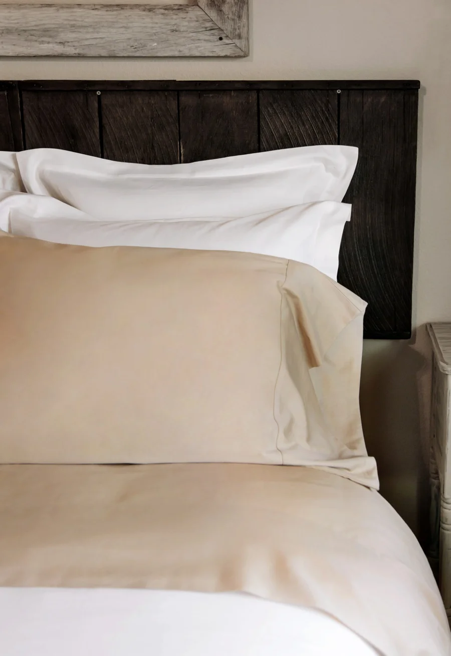 Boll & Branch Bedding // New Dune Color Sheet- Kandis Marino Photography©