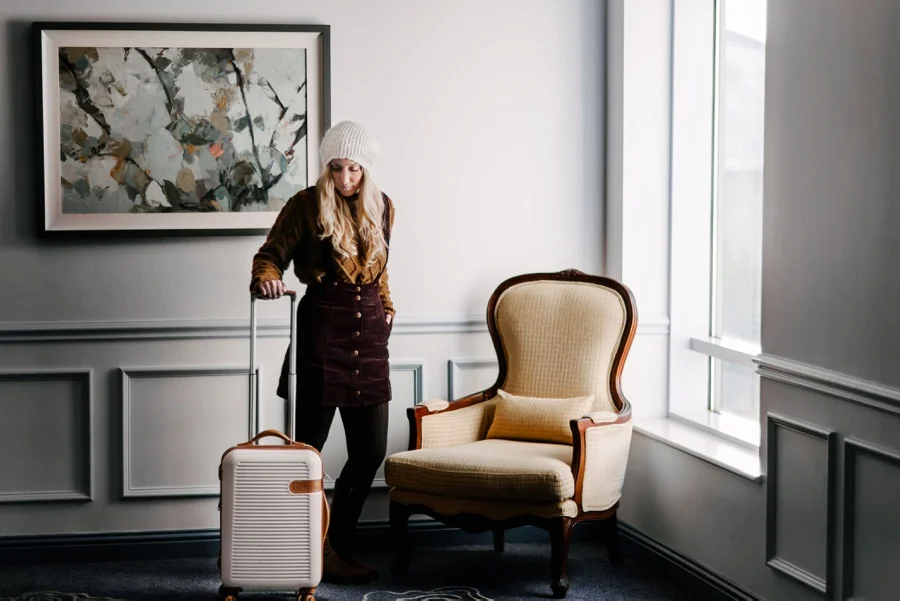 Road Tripping With IT Luggage Through Ireland- Kandis Marino Photography©