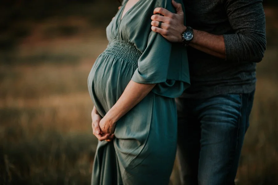 Kris + Allison // Lifestyle Maternity Session - Kandis Marino Photography©