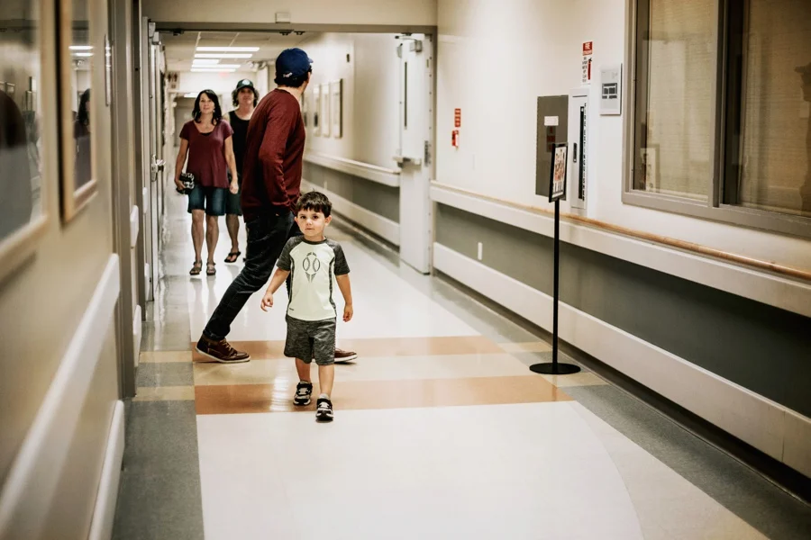 Meeting Ainsley // The Dayton's Hospital Story-Kandis Marino Photography©