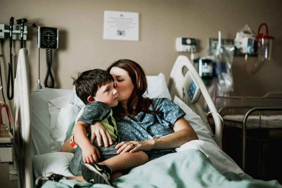 Meeting Ainsley // The Dayton's Hospital Story-Kandis Marino Photography©