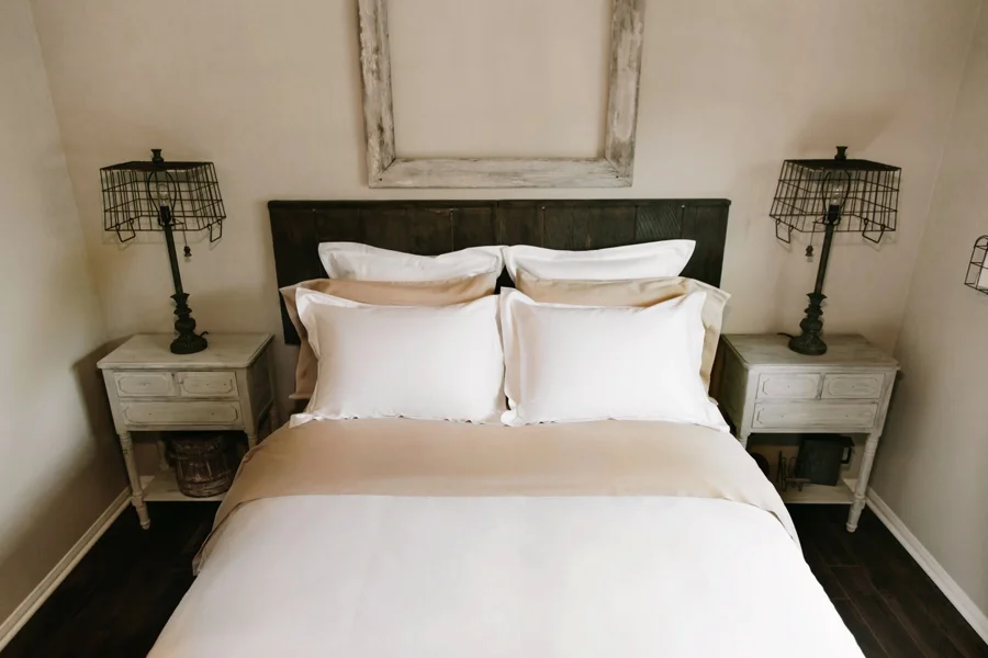 Boll & Branch Bedding // New Dune Color Sheet- Kandis Marino Photography©