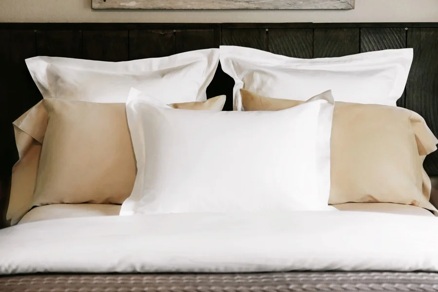 Boll & Branch Bedding // New Dune Color Sheet- Kandis Marino Photography©
