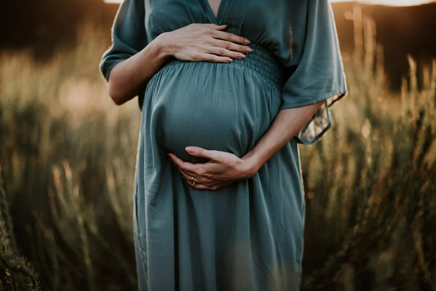 Kris + Allison // Lifestyle Maternity Session - Kandis Marino Photography©