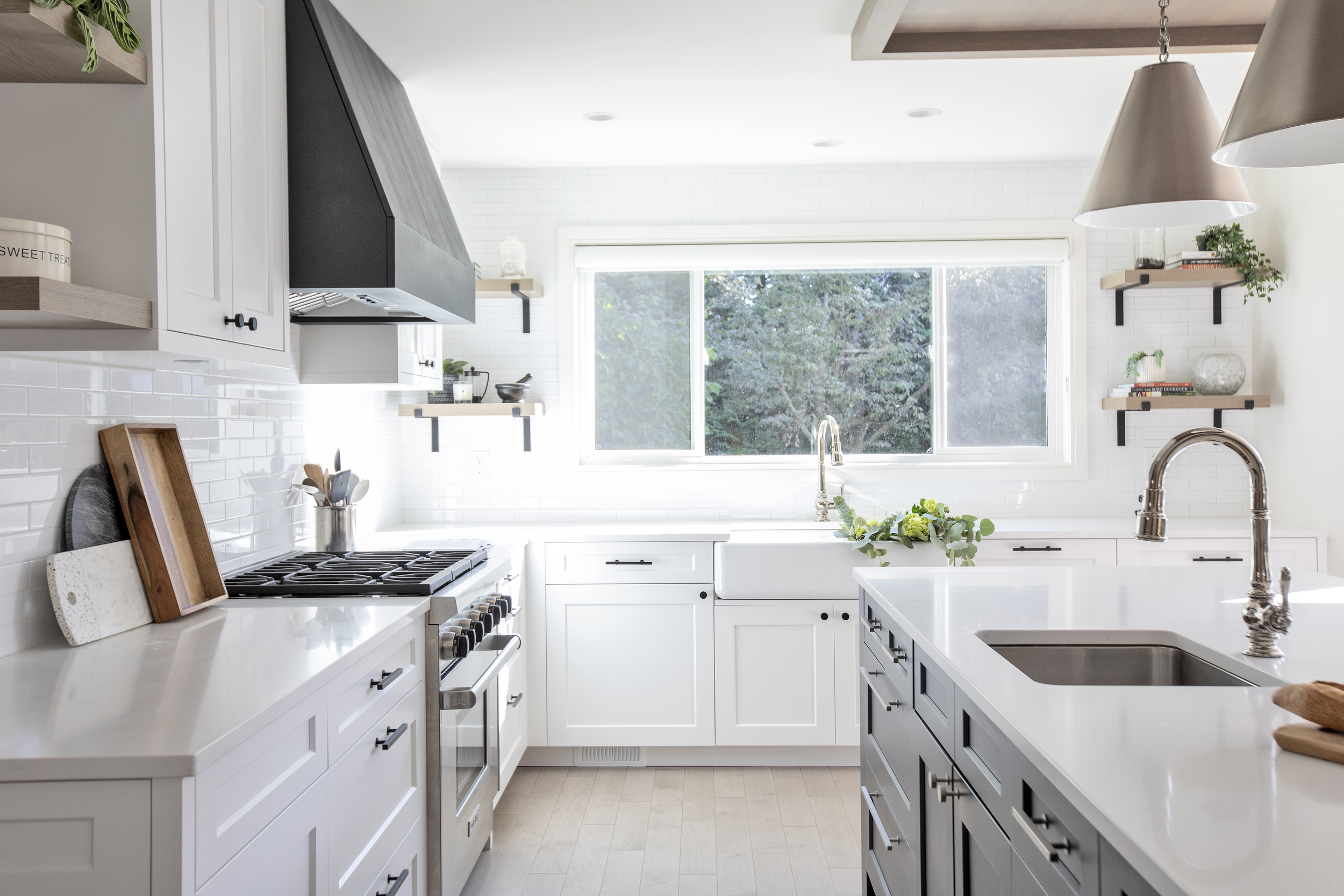 Jamie Banfield Design, Kitchen, modern farm house, blue cabinets, metal hoodfan, black ,matte blakck, island, quartz, marble, floating shelving, farm sink, kholer, window, beams, lighting, vancouver, interior design, design, black cabinets, island, .png