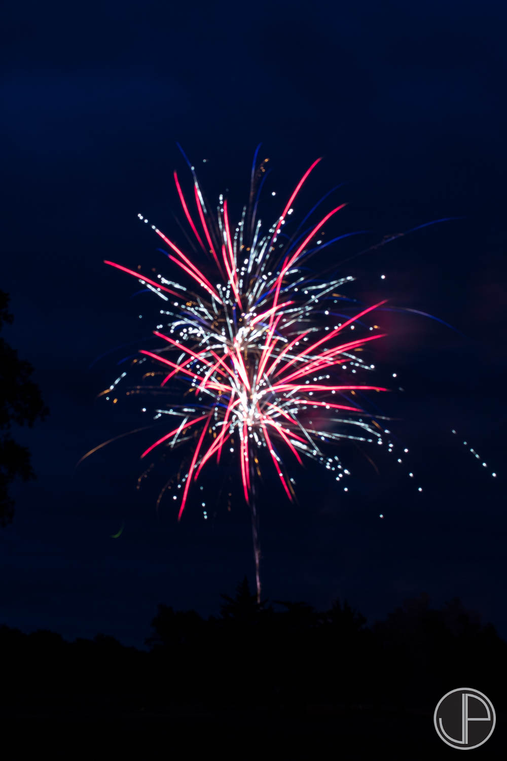 7-3-16 Fireworks-6.jpg