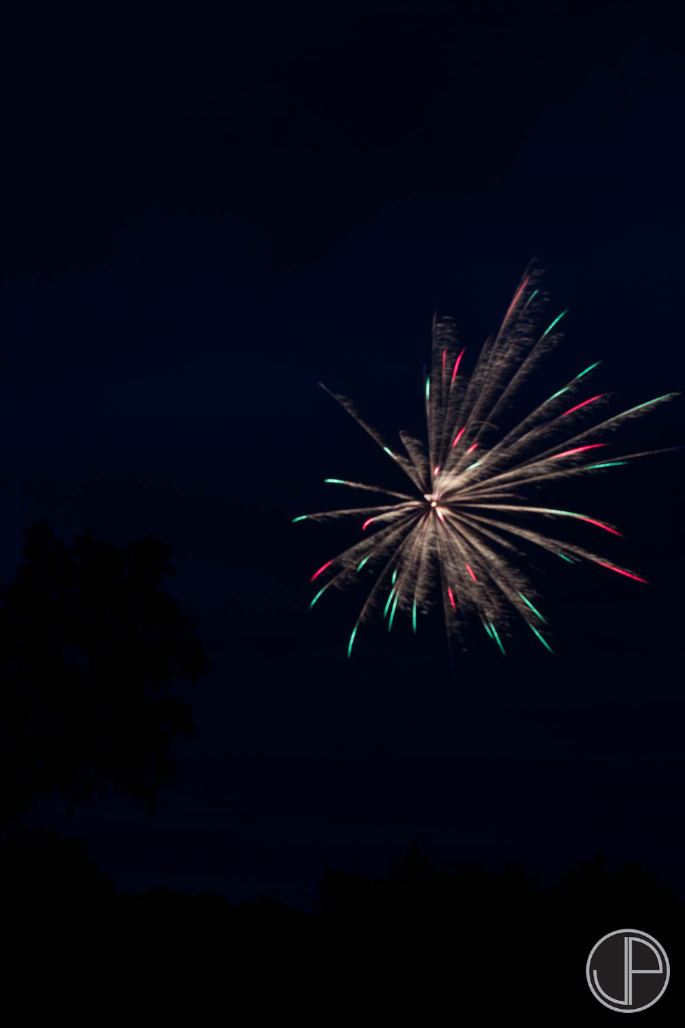 7-3-16 Fireworks-11.jpg