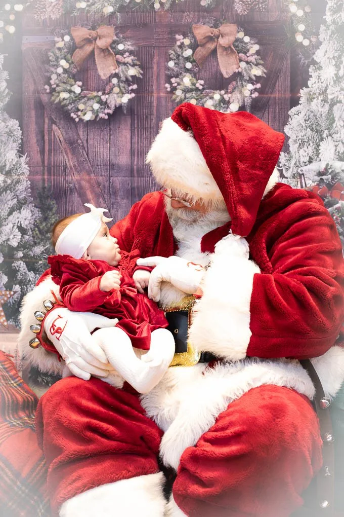 PicsWithSanta2025-2.jpg