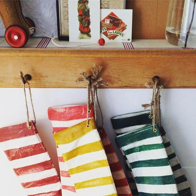 ...and here is what I made: Christmas stockings for people who like things that look like they have been around for a while. I've made several prototypes of these over the years and the current version is fairly small (42 cm) and made of cotton/linen