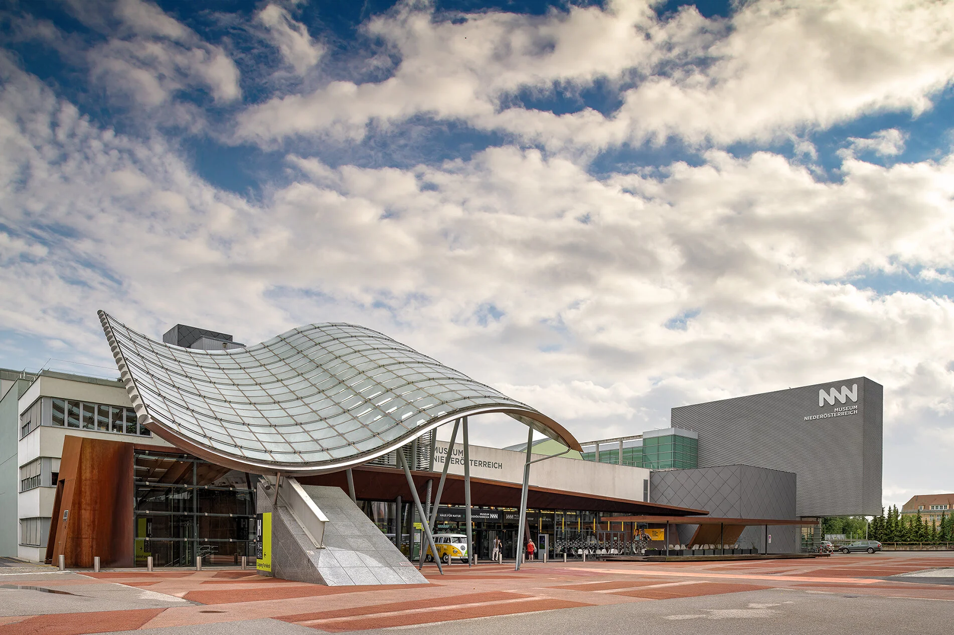 Architekturfotograf in St.Pölten-Museum Niederösterreich-Schubert Photography